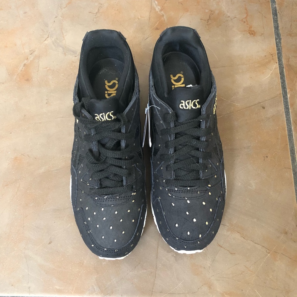 ASICS Gel Lyte V NWT